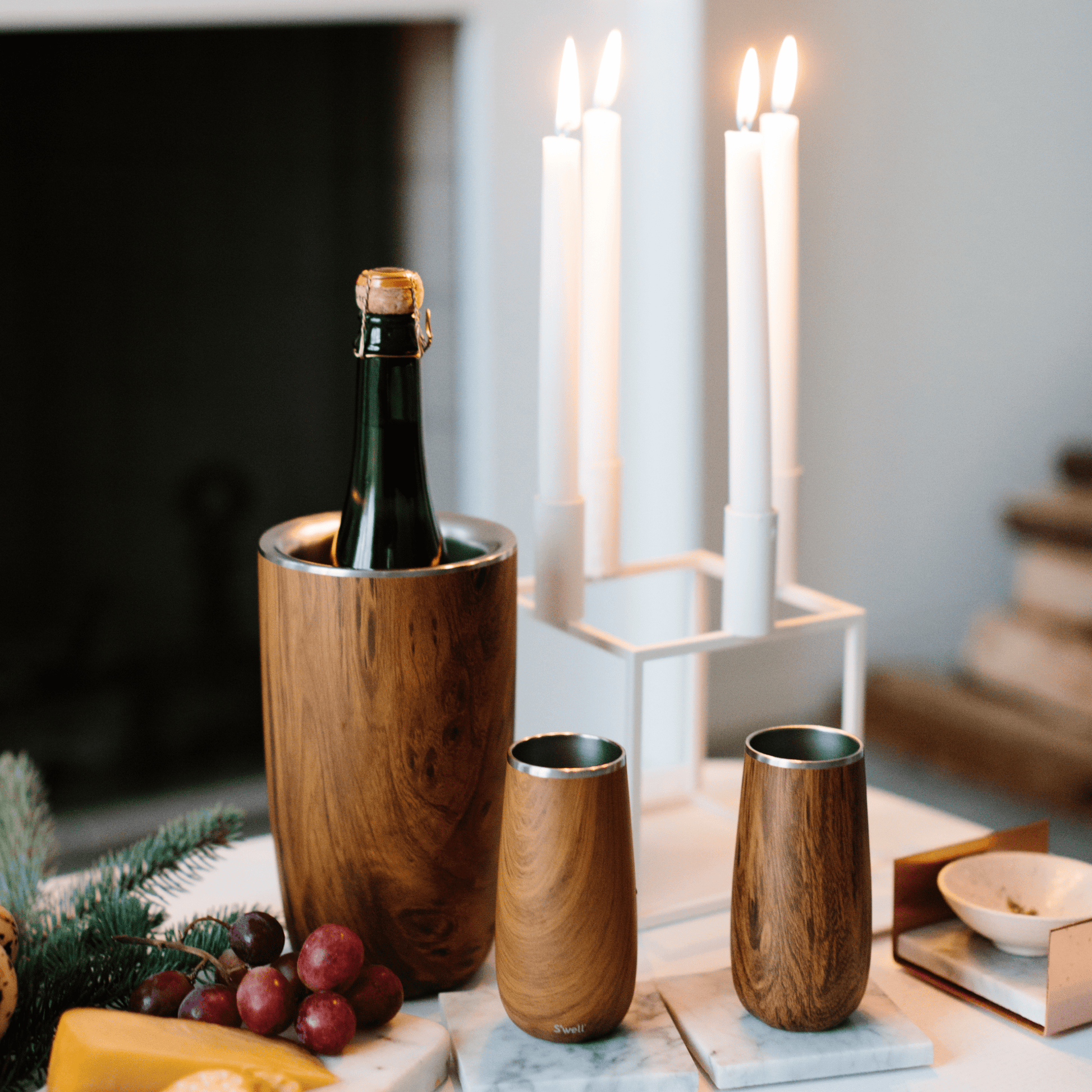 wine-chiller-k6 Swell-Wine-Chiller-Teakwood-Lifestyle-1.png