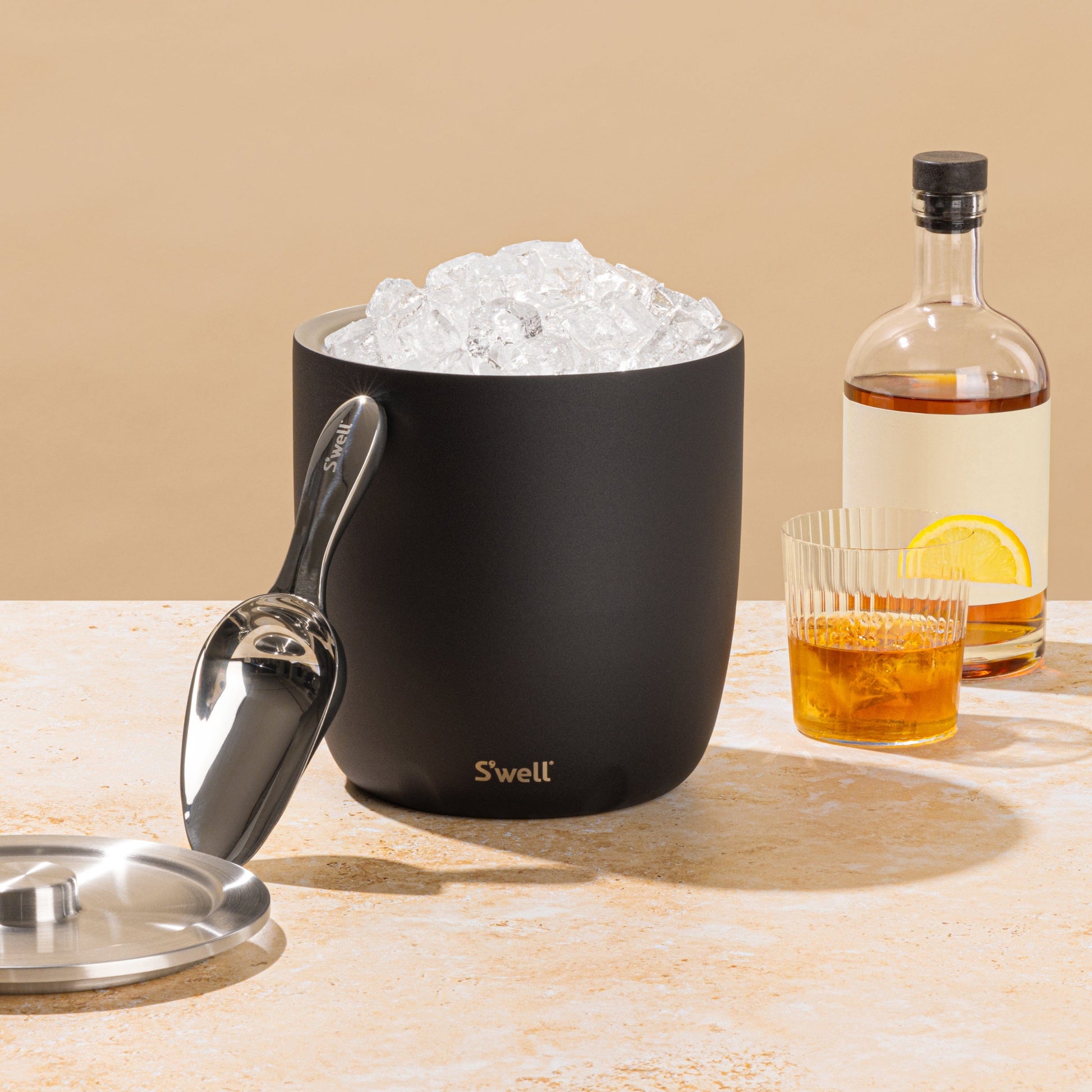 xl-sip-and-chill-bundle-f7 SwellONYXXLBARWARESETLifestyle.jpg